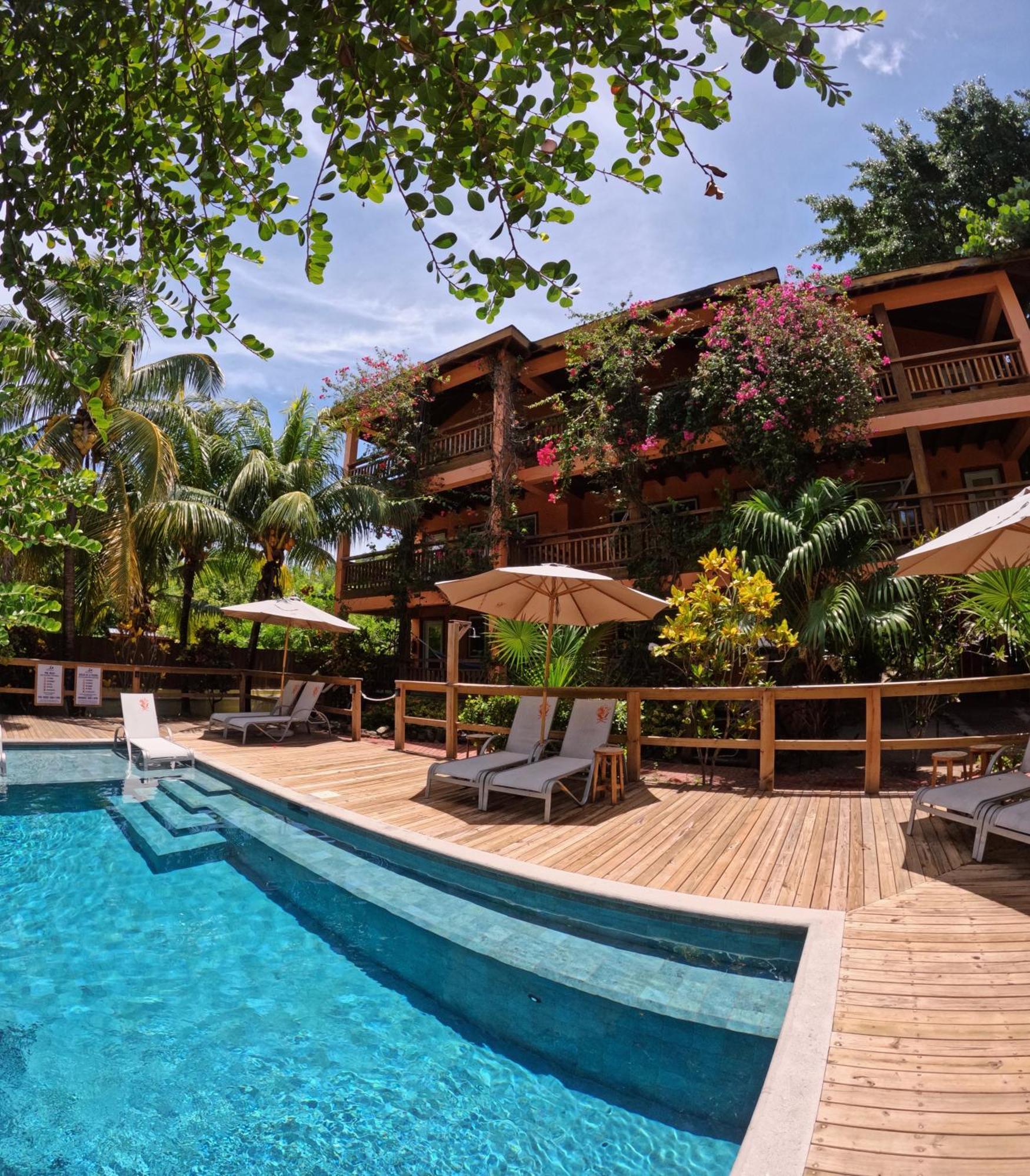 Hotel Posada Seremein ,West Bay ,Roatan Exterior foto