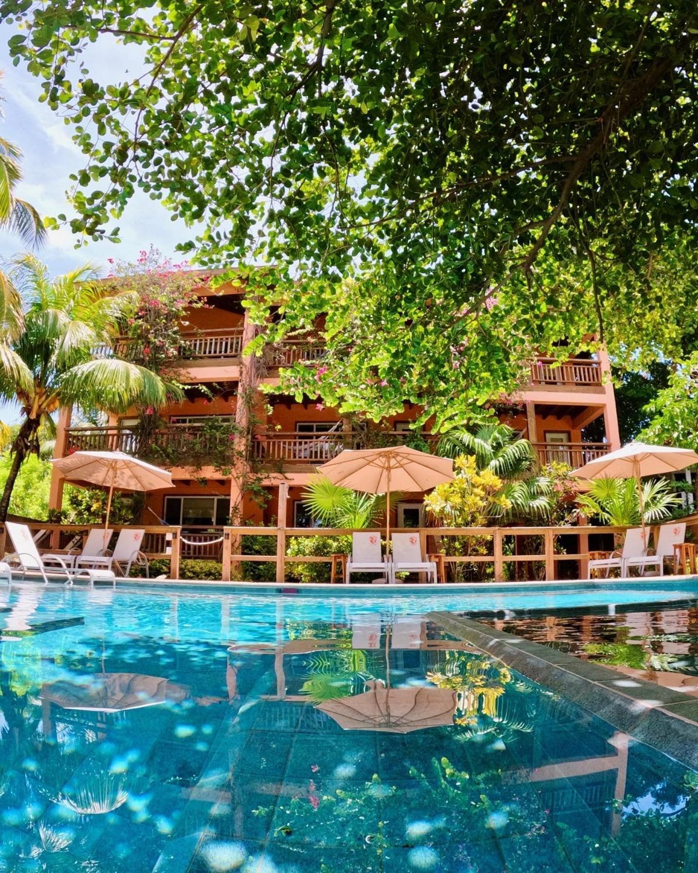 Hotel Posada Seremein ,West Bay ,Roatan Exterior foto